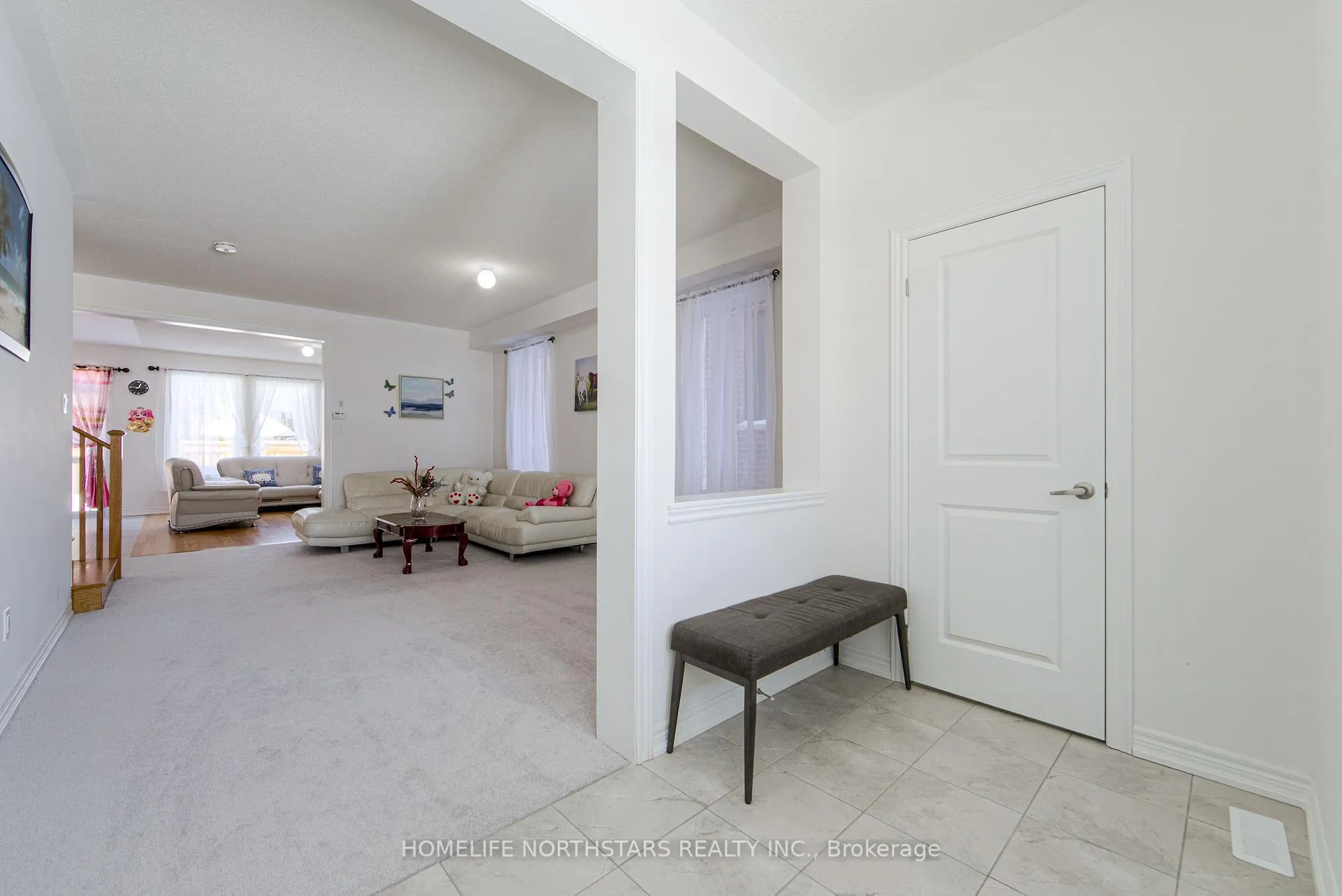 Photo 3 of 7 Wakefield Boulevard, Essa, Angus — HOMEH