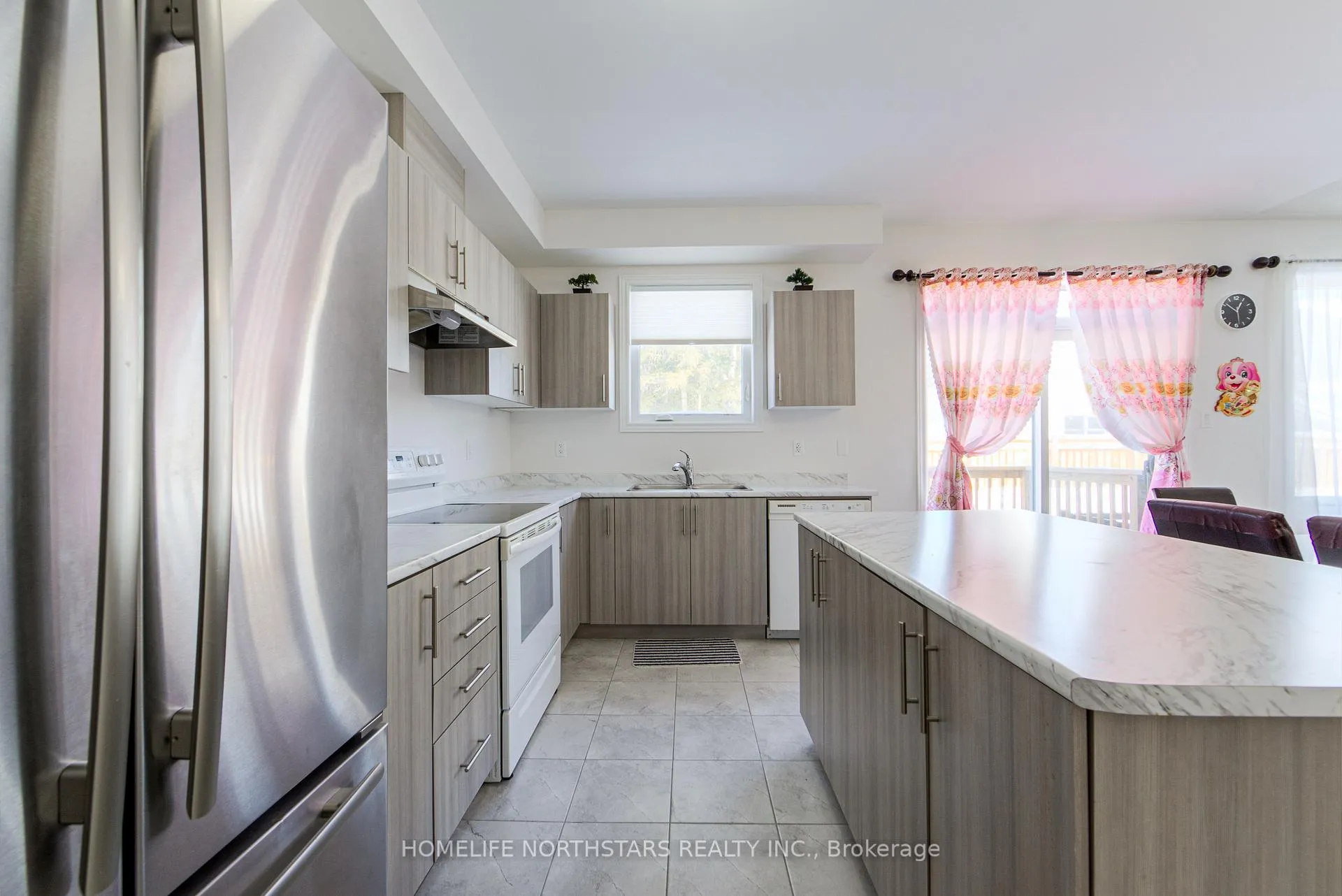Photo 13 of 7 Wakefield Boulevard, Essa, Angus — HOMEH