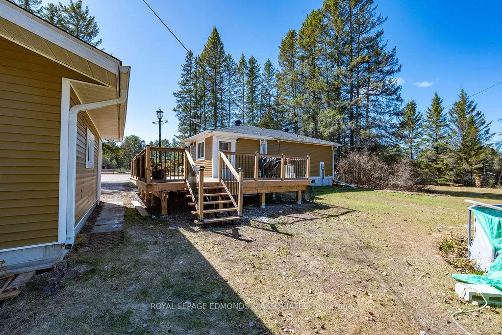 Photo 4 of 32926 Highway 17 E, Deep River — HOMEH