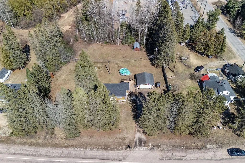 Photo 26 of 32926 Highway 17 E, Deep River — HOMEH