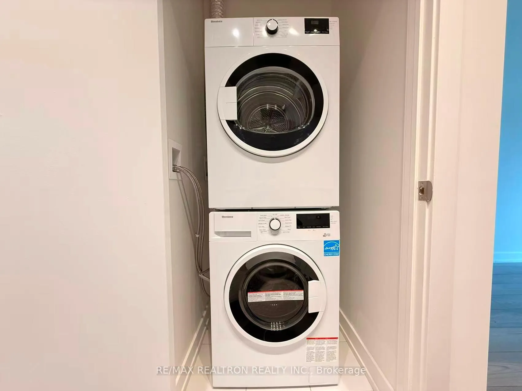 Photo 16 of Unit 706, 110 Broadway Avenue, Toronto, Mount Pleasant West — HOMEH