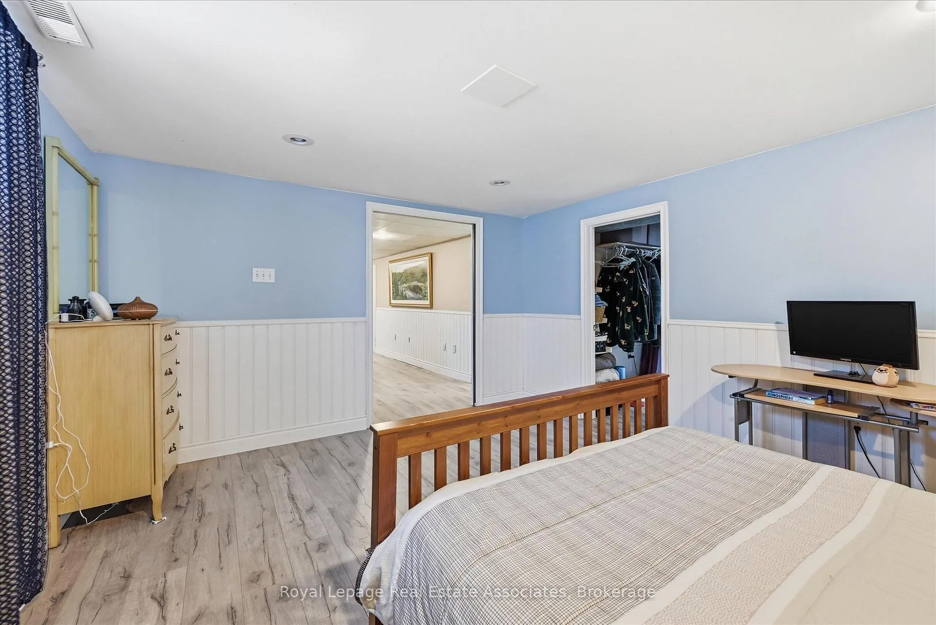 Photo 21 of 1131 Stanley Drive, Burlington, Mountainside — HOMEH