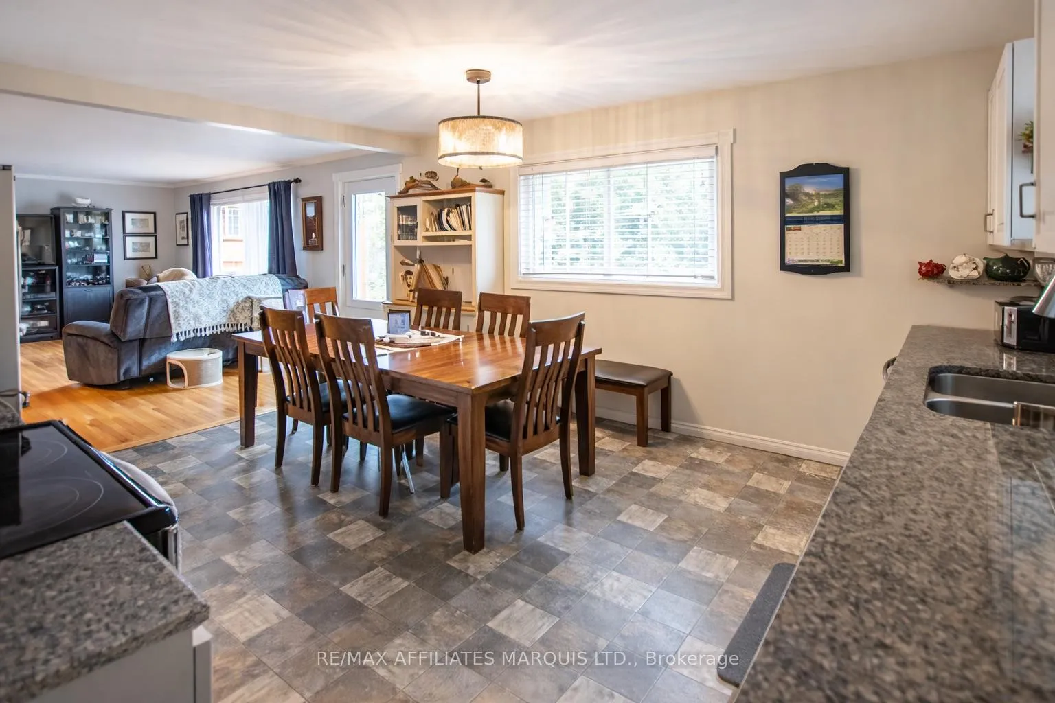 Photo 8 of 12746 County Rd 18, South Dundas, South Dundas (Williamsburgh) Twp — HOMEH