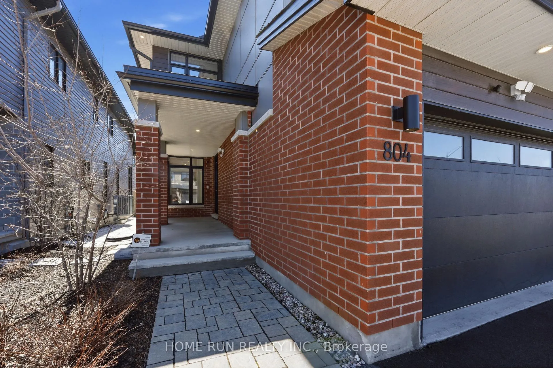 Photo 4 of 804 Atrium Ridge, Ottawa, Riverside South/Gloucester Glen — HOMEH
