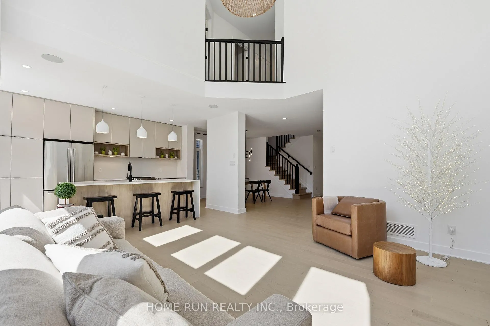 Photo 7 of 804 Atrium Ridge, Ottawa, Riverside South/Gloucester Glen — HOMEH