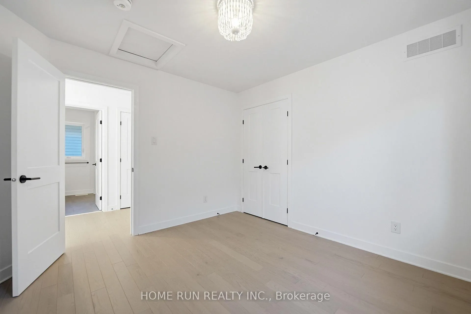Photo 38 of 804 Atrium Ridge, Ottawa, Riverside South/Gloucester Glen — HOMEH