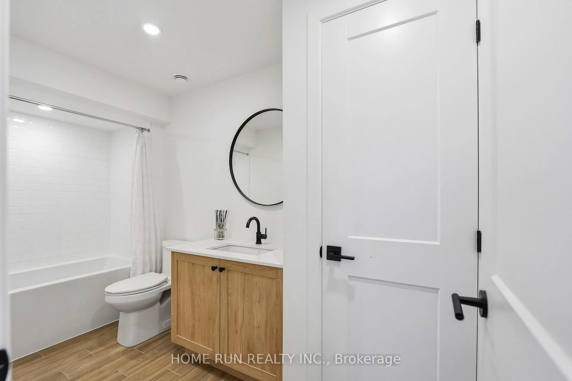 Photo 43 of 804 Atrium Ridge, Ottawa, Riverside South/Gloucester Glen — HOMEH