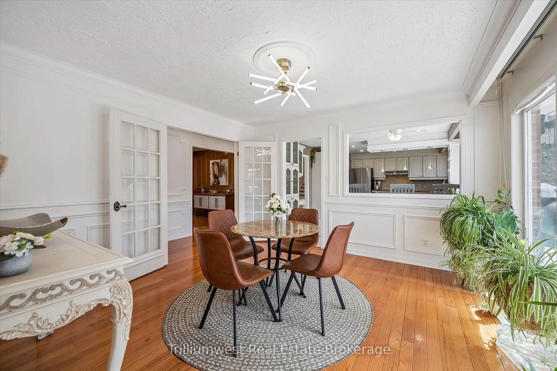 Photo 10 of 1512 Mannheim Road, Wilmot — HOMEH