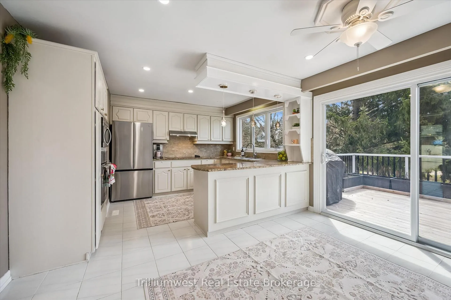 Photo 12 of 1512 Mannheim Road, Wilmot — HOMEH
