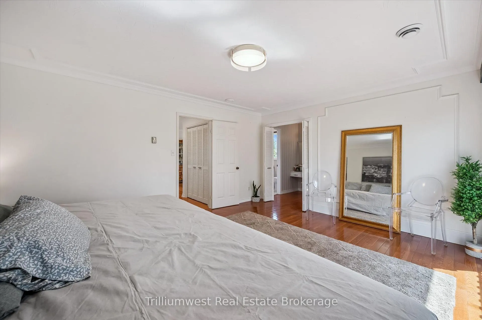 Photo 19 of 1512 Mannheim Road, Wilmot — HOMEH