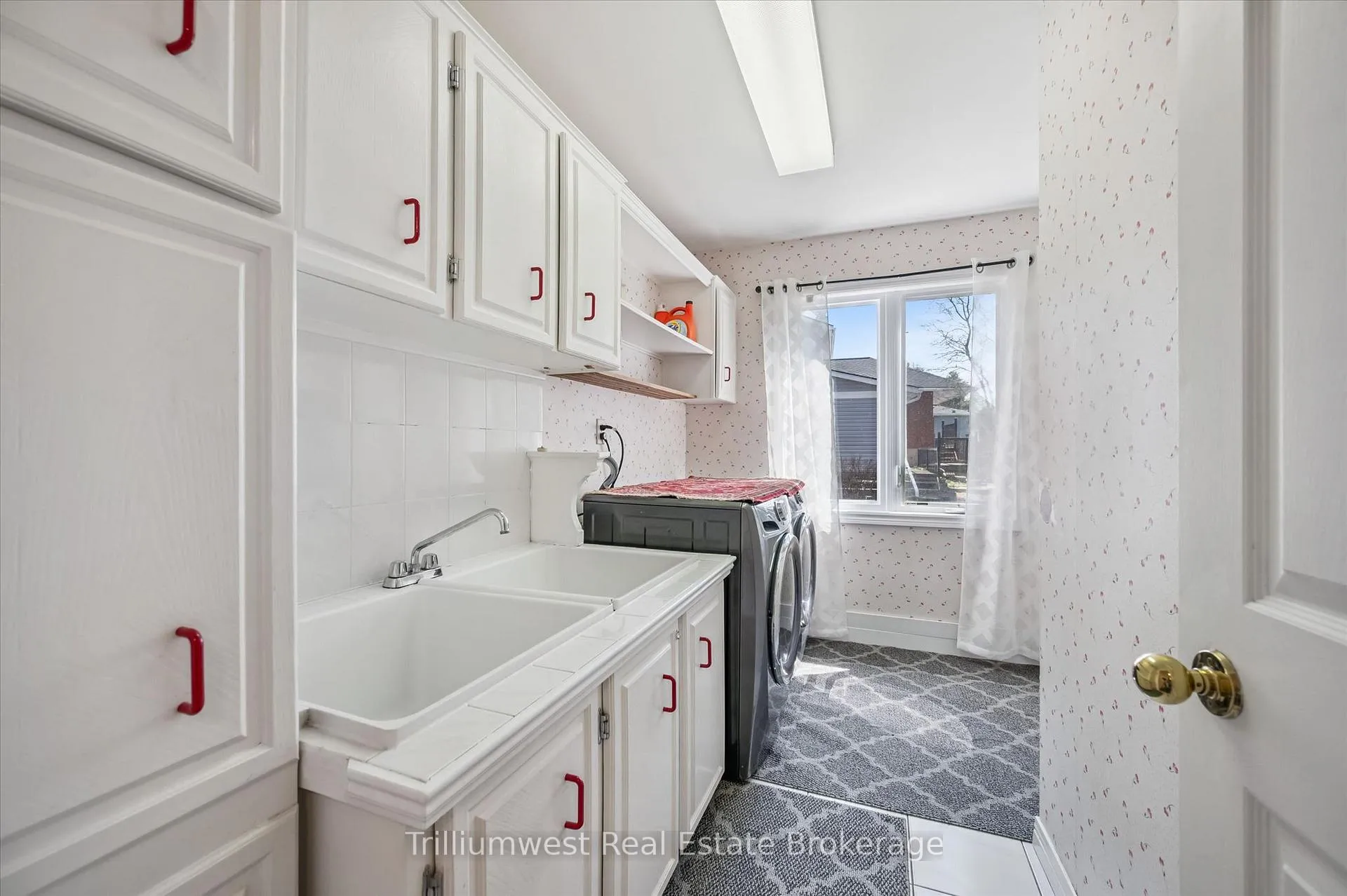 Photo 22 of 1512 Mannheim Road, Wilmot — HOMEH
