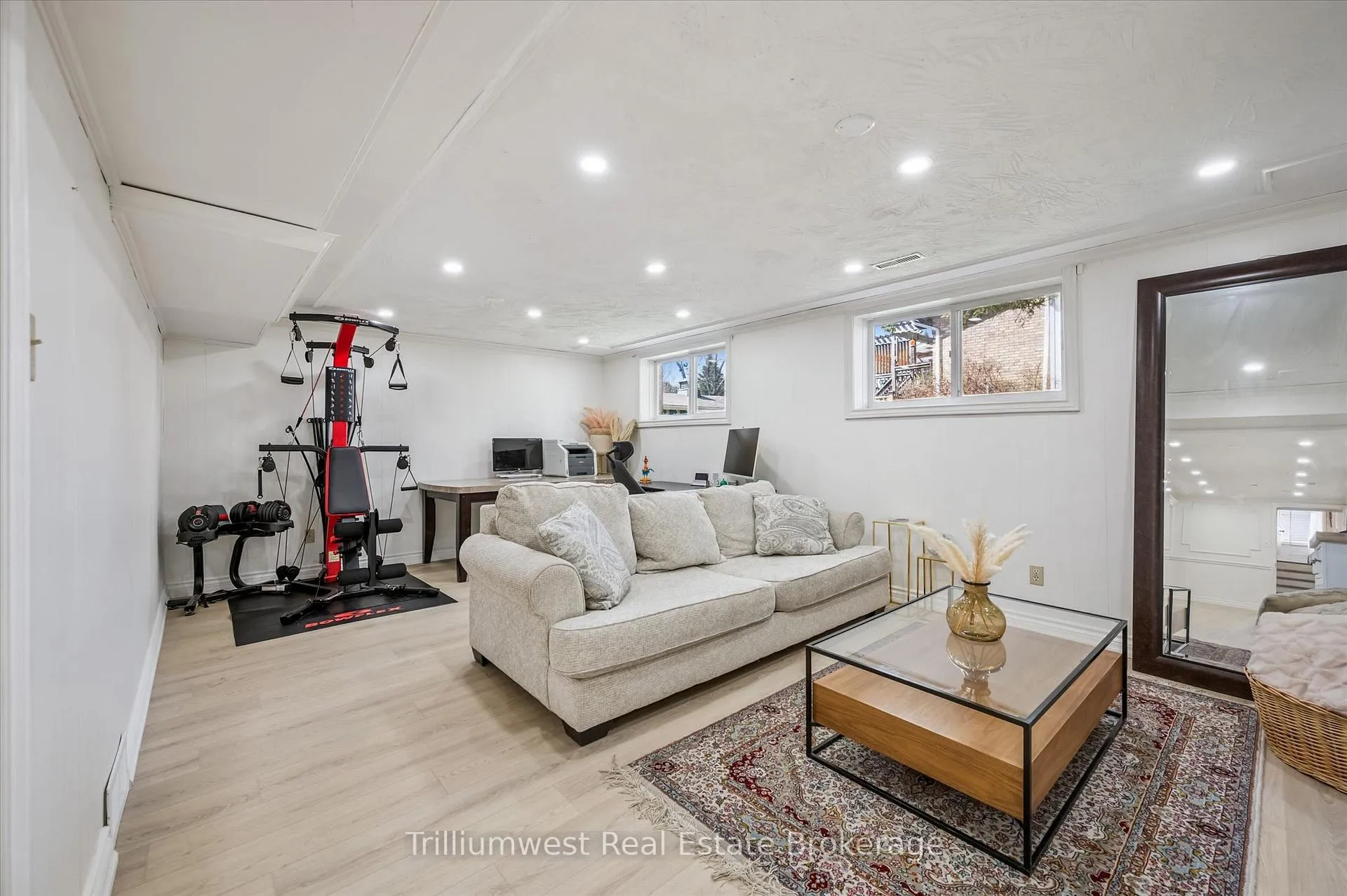 Photo 24 of 1512 Mannheim Road, Wilmot — HOMEH
