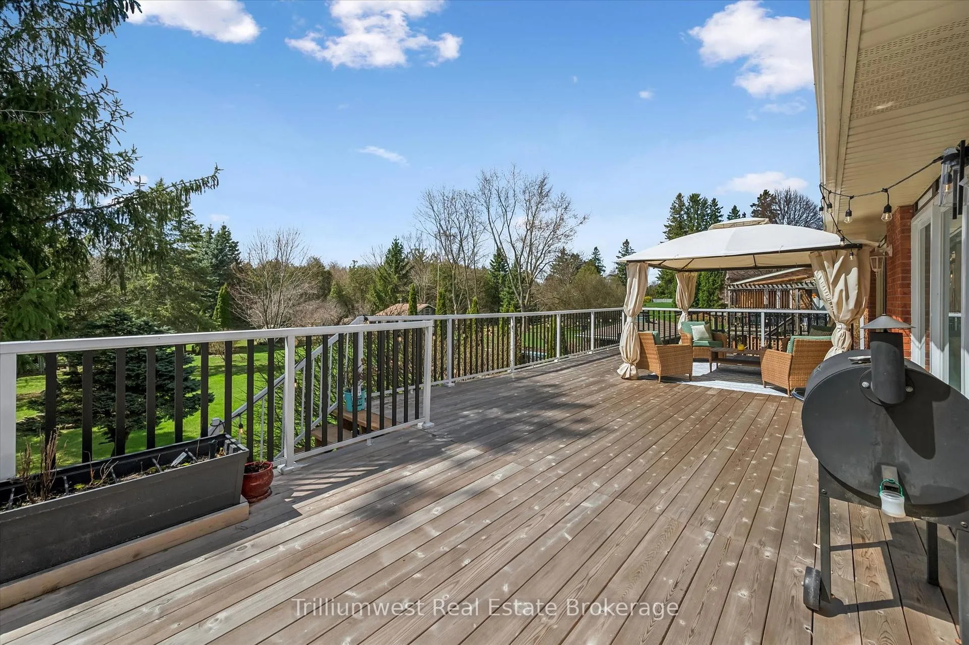 Photo 31 of 1512 Mannheim Road, Wilmot — HOMEH