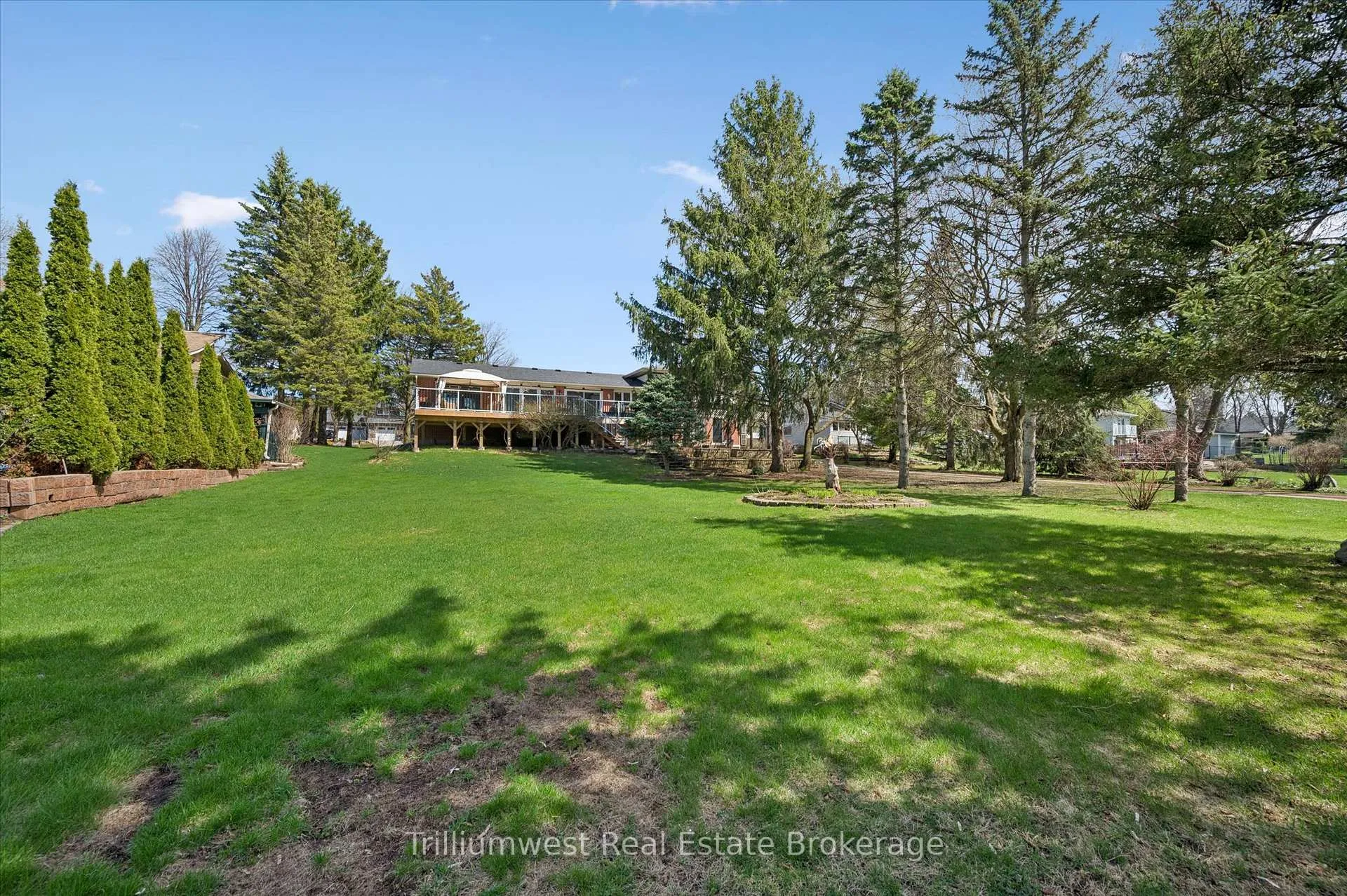 Photo 34 of 1512 Mannheim Road, Wilmot — HOMEH