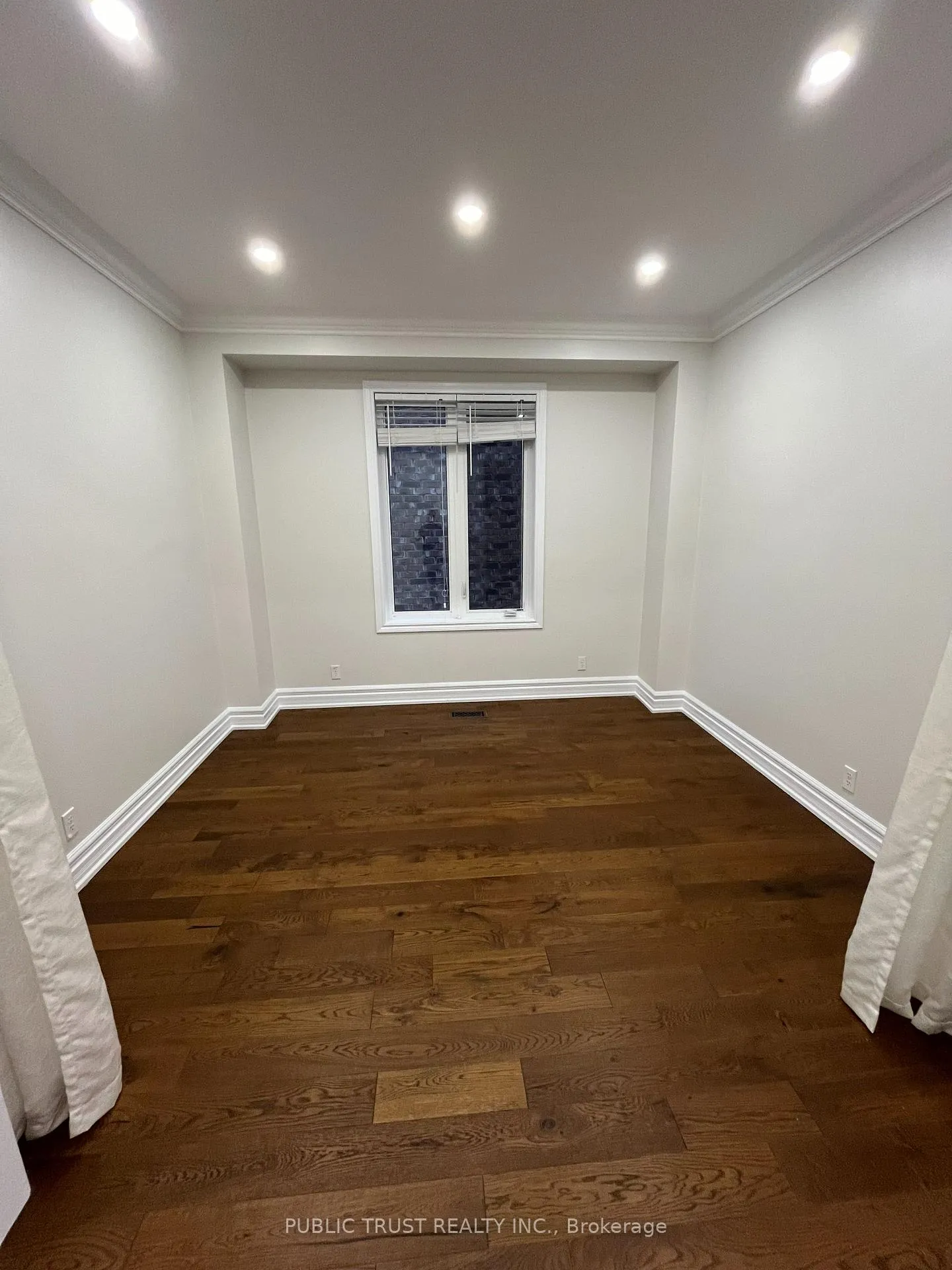Photo 5 of 2360 Dobbinton Street, Oshawa, Windfields — HOMEH