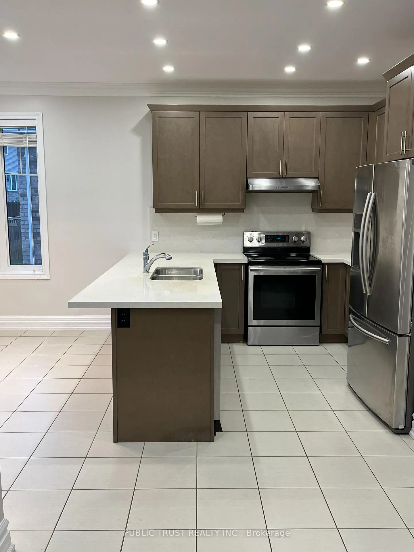 Photo 8 of 2360 Dobbinton Street, Oshawa, Windfields — HOMEH