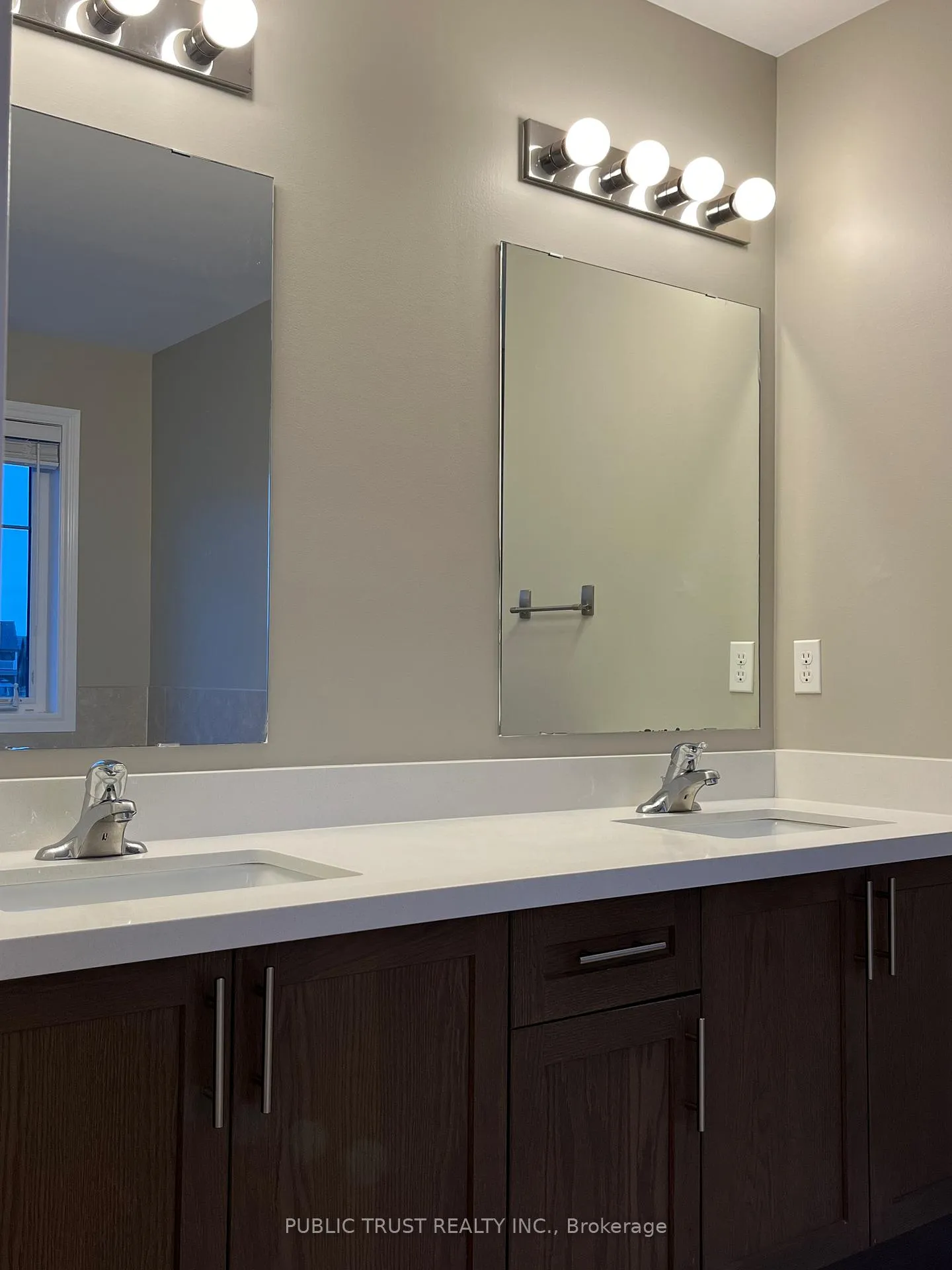 Photo 25 of 2360 Dobbinton Street, Oshawa, Windfields — HOMEH