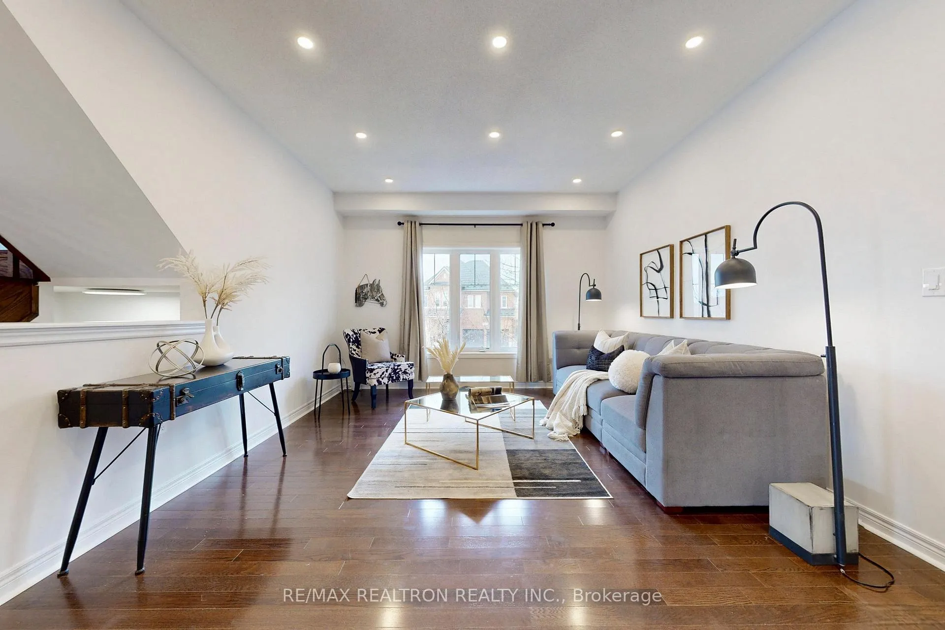 Photo 6 of 63 Pieter Vos Drive, Kitchener — HOMEH