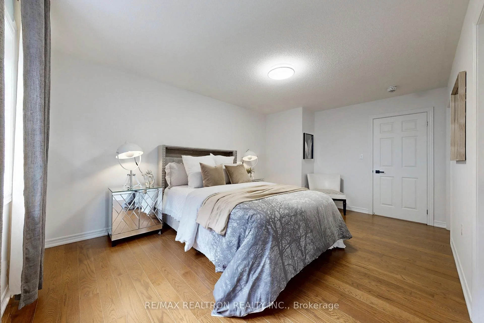 Photo 20 of 63 Pieter Vos Drive, Kitchener — HOMEH