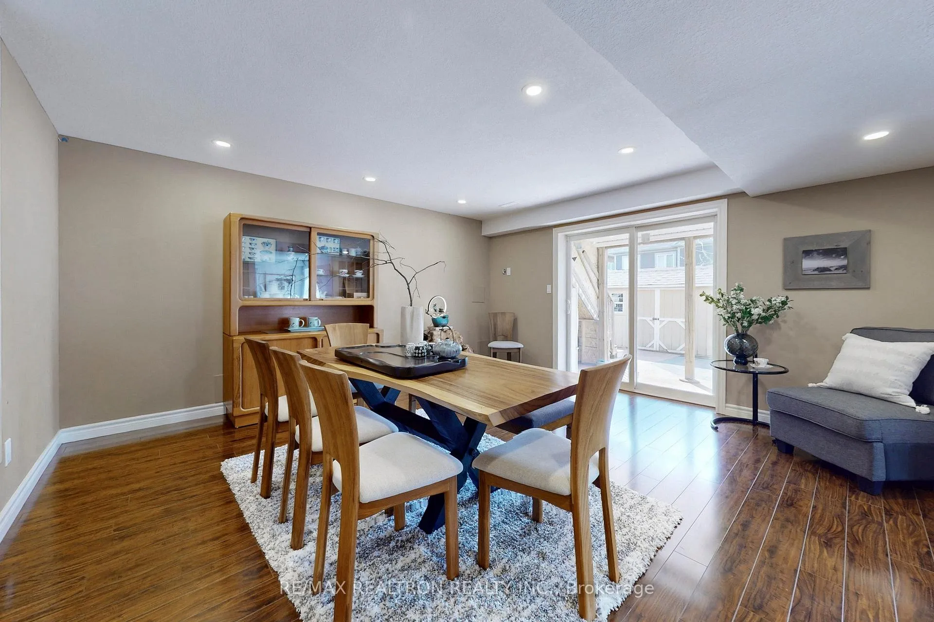 Photo 32 of 63 Pieter Vos Drive, Kitchener — HOMEH