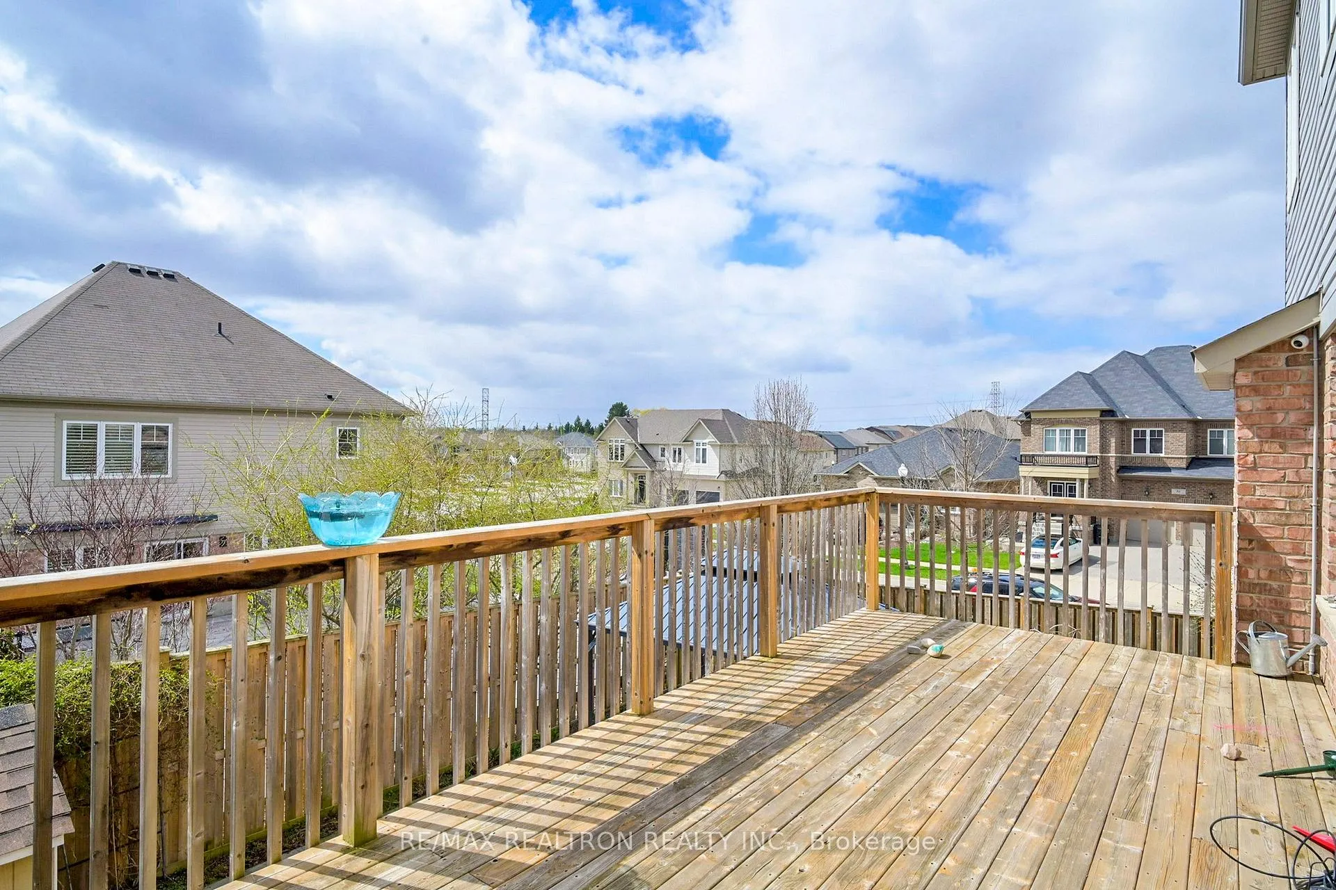 Photo 40 of 63 Pieter Vos Drive, Kitchener — HOMEH