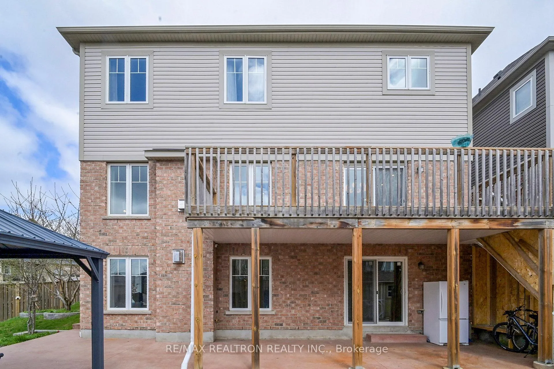 Photo 43 of 63 Pieter Vos Drive, Kitchener — HOMEH