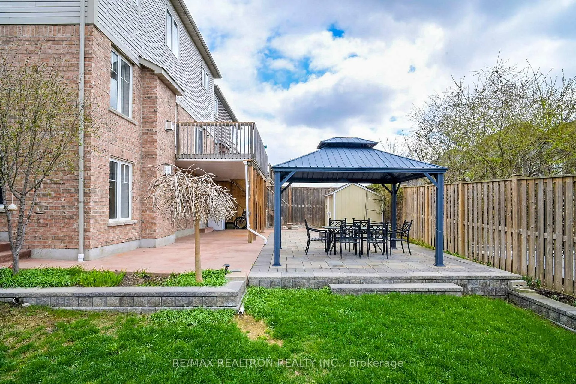 Photo 45 of 63 Pieter Vos Drive, Kitchener — HOMEH