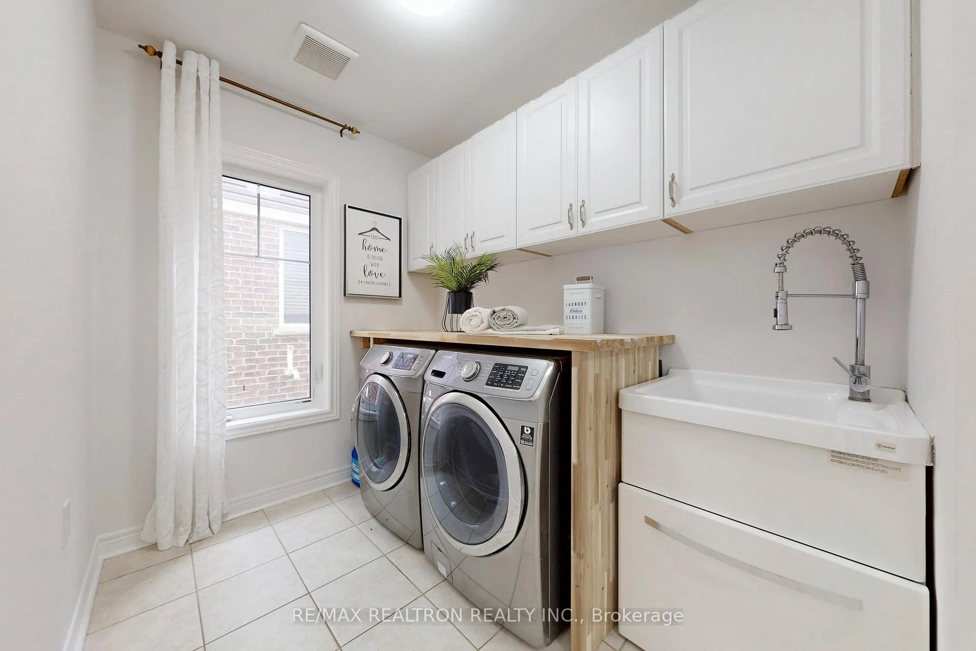 Photo 50 of 63 Pieter Vos Drive, Kitchener — HOMEH