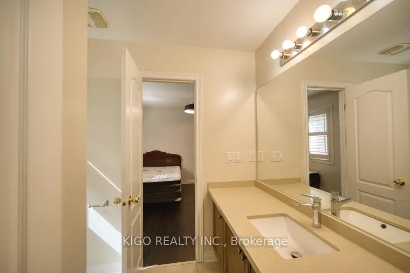 Photo 26 of 548 Wasaga Crescent, Waterloo, Conservation Meadows — HOMEH