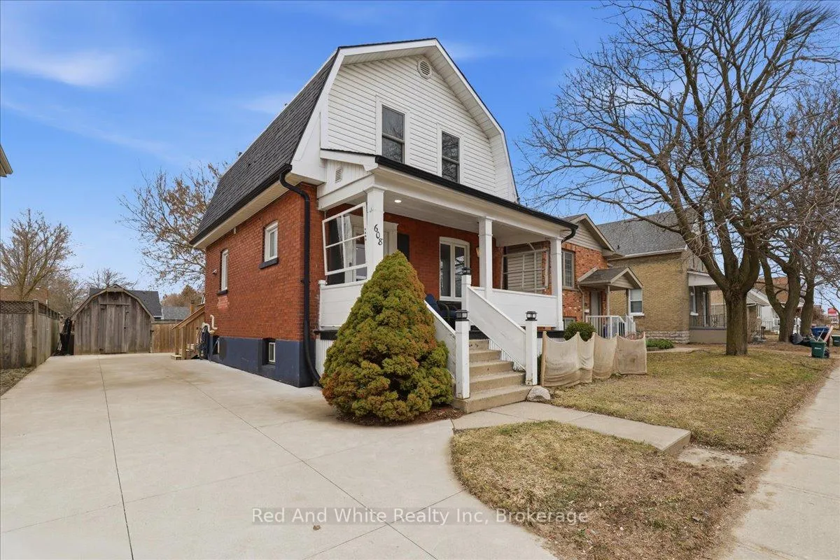 Front of 608 Ontario Street