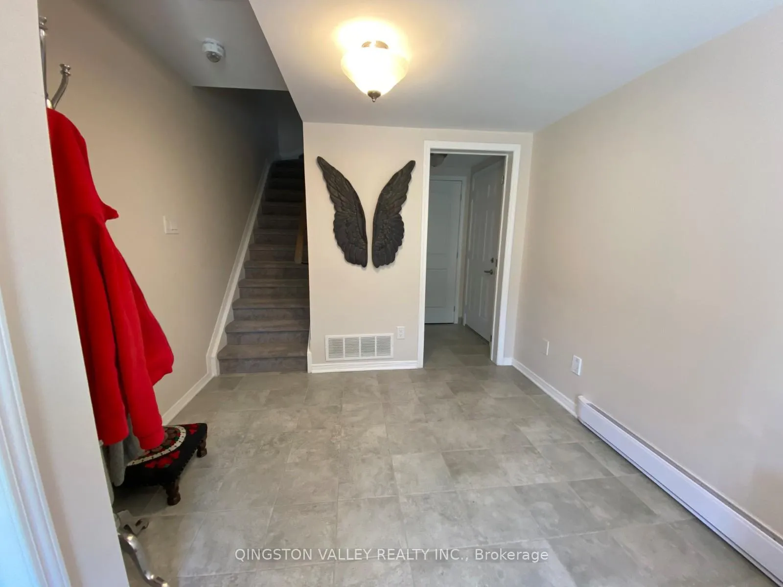 Photo 4 of 853 Element Private, Ottawa, Kanata - Emerald Meadows/Trailwest — HOMEH