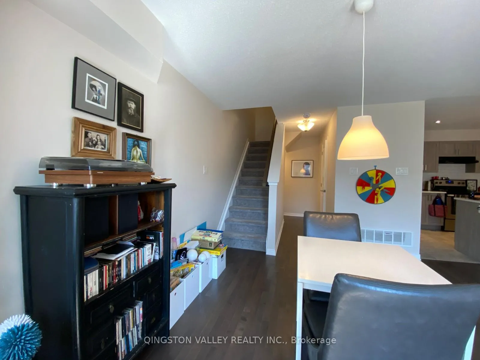 Photo 10 of 853 Element Private, Ottawa, Kanata - Emerald Meadows/Trailwest — HOMEH