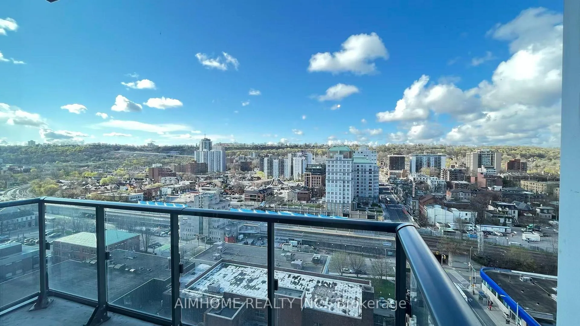 Photo 4 of Unit 1520, 75 James Street S, Hamilton, Corktown — HOMEH
