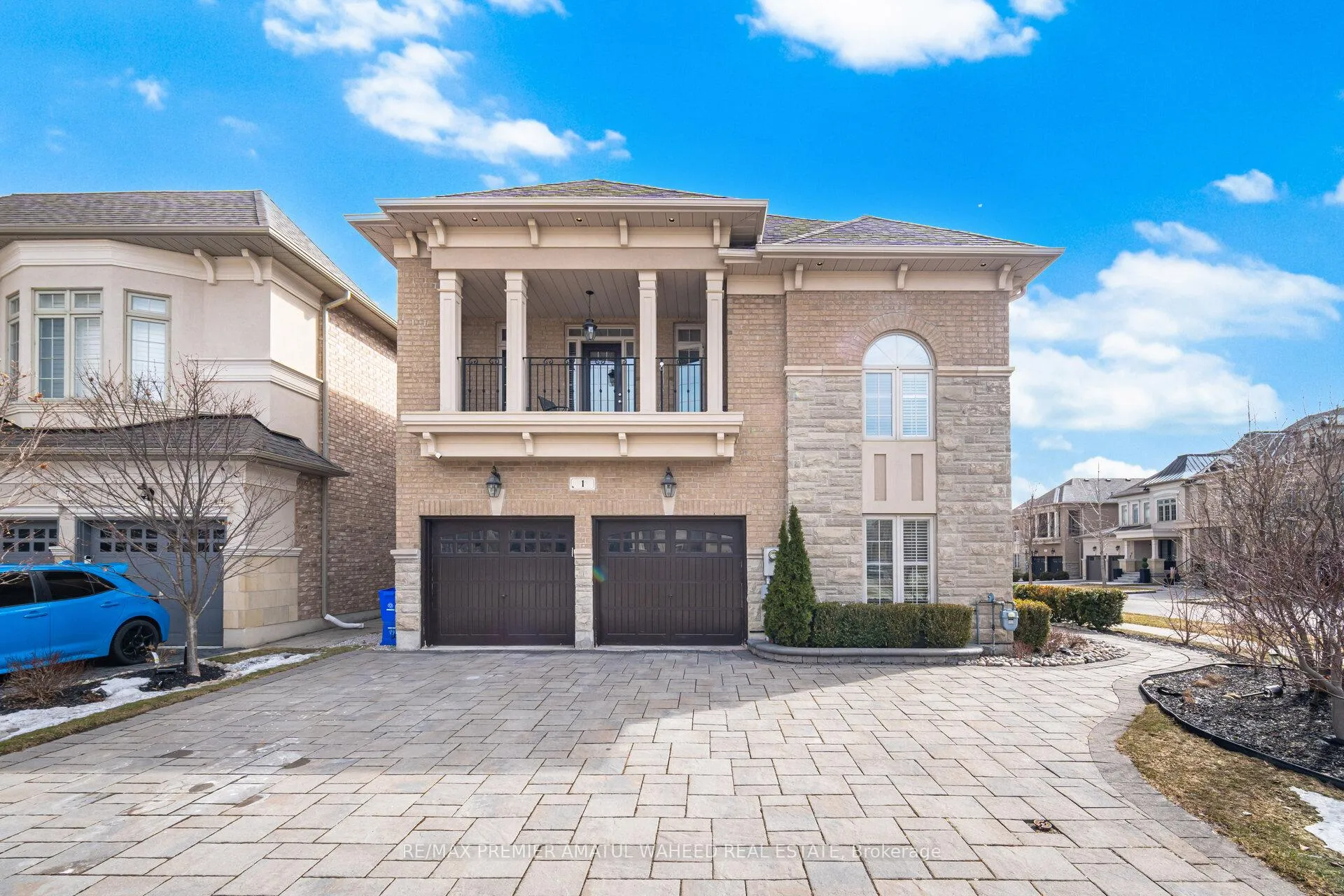 Photo 3 of 1 Ostrovsky Road, Vaughan, Vellore Village — HOMEH