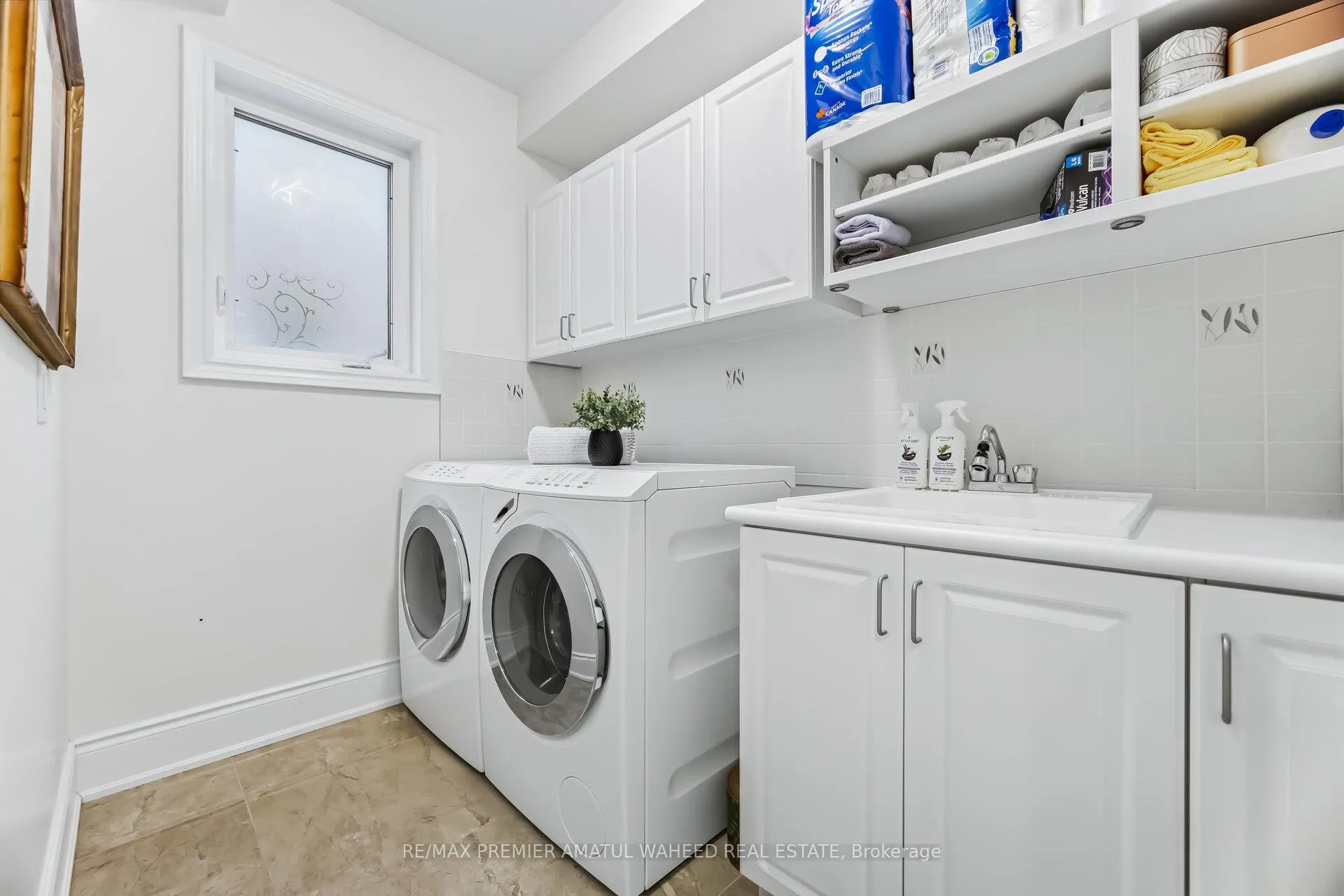 Photo 18 of 1 Ostrovsky Road, Vaughan, Vellore Village — HOMEH