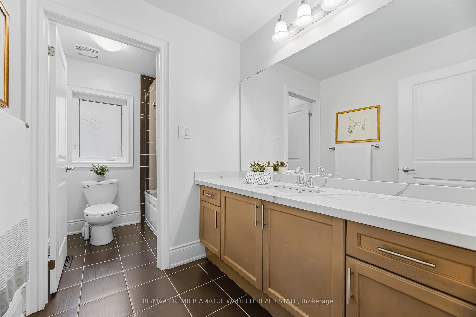 Photo 34 of 1 Ostrovsky Road, Vaughan, Vellore Village — HOMEH