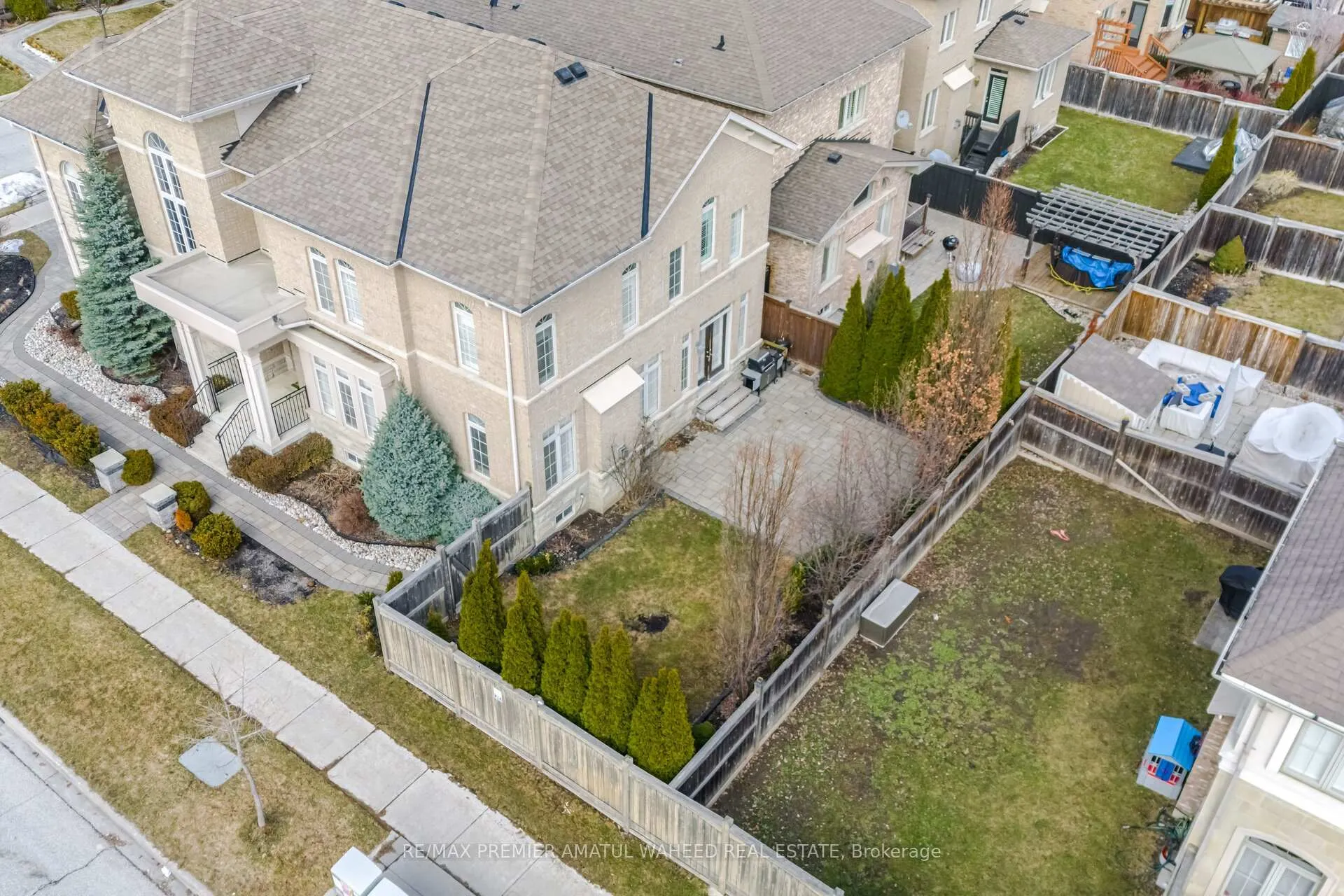 Photo 48 of 1 Ostrovsky Road, Vaughan, Vellore Village — HOMEH