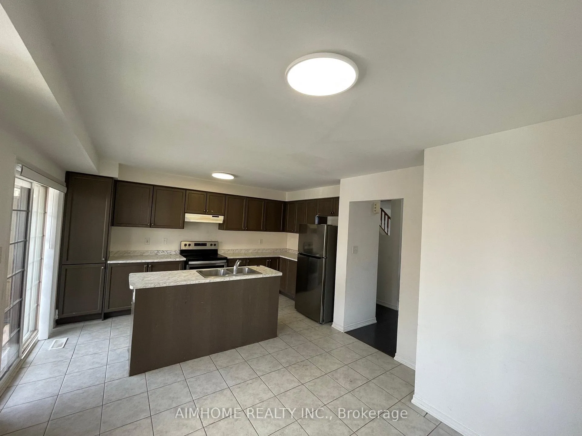 Photo 3 of 92 Ainley Road, Ajax, Central East — HOMEH