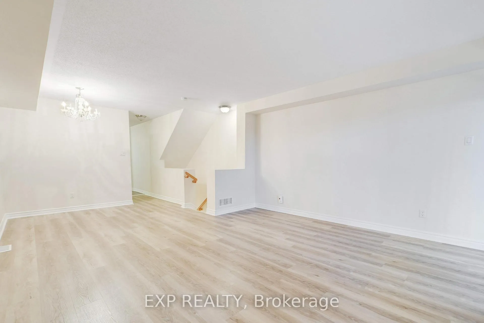 Photo 14 of Unit 201, 201 Paseo Private, Ottawa, Centrepointe — HOMEH