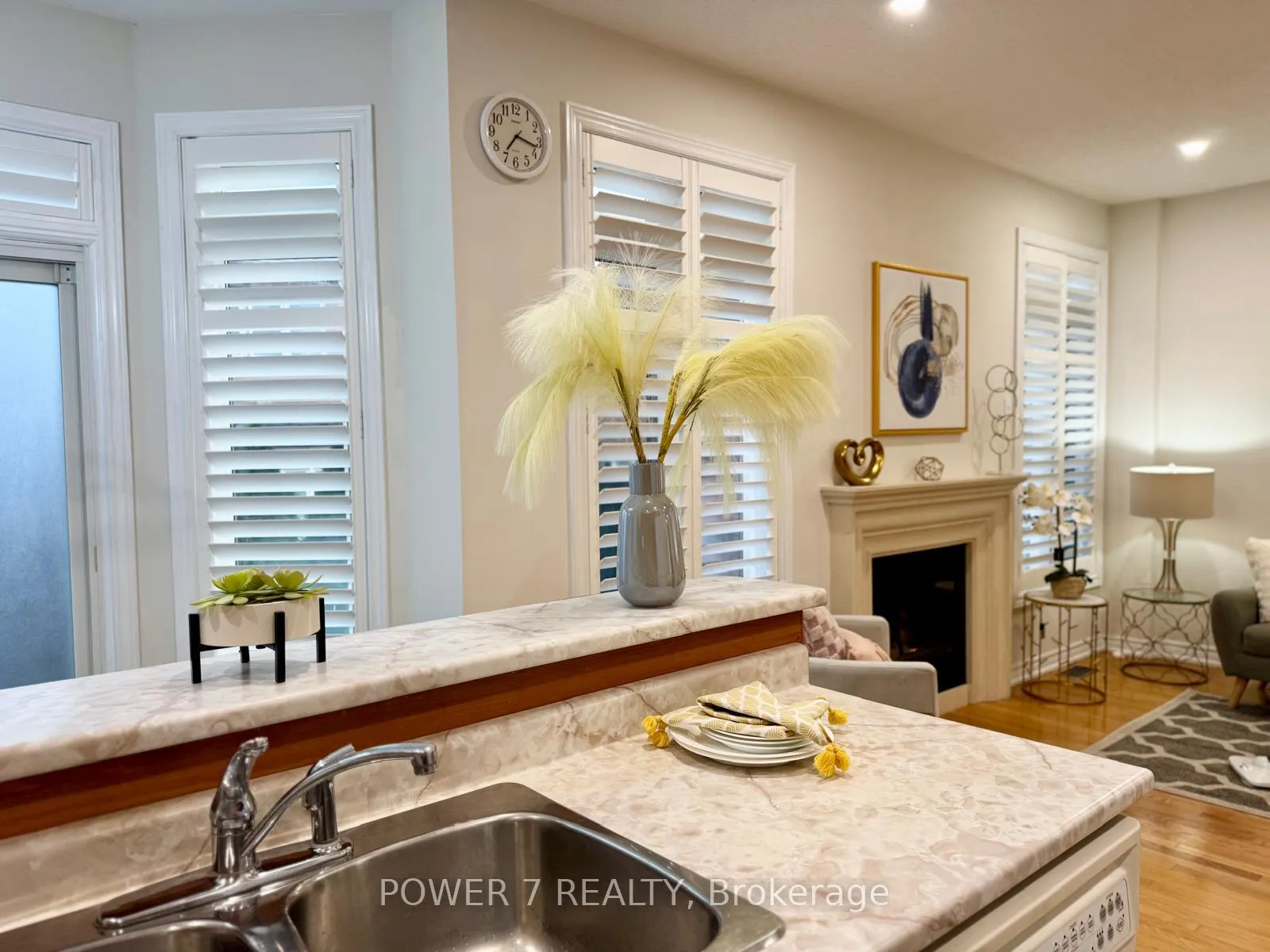 Photo 14 of 119 Gauguin Avenue, Vaughan, Patterson — HOMEH