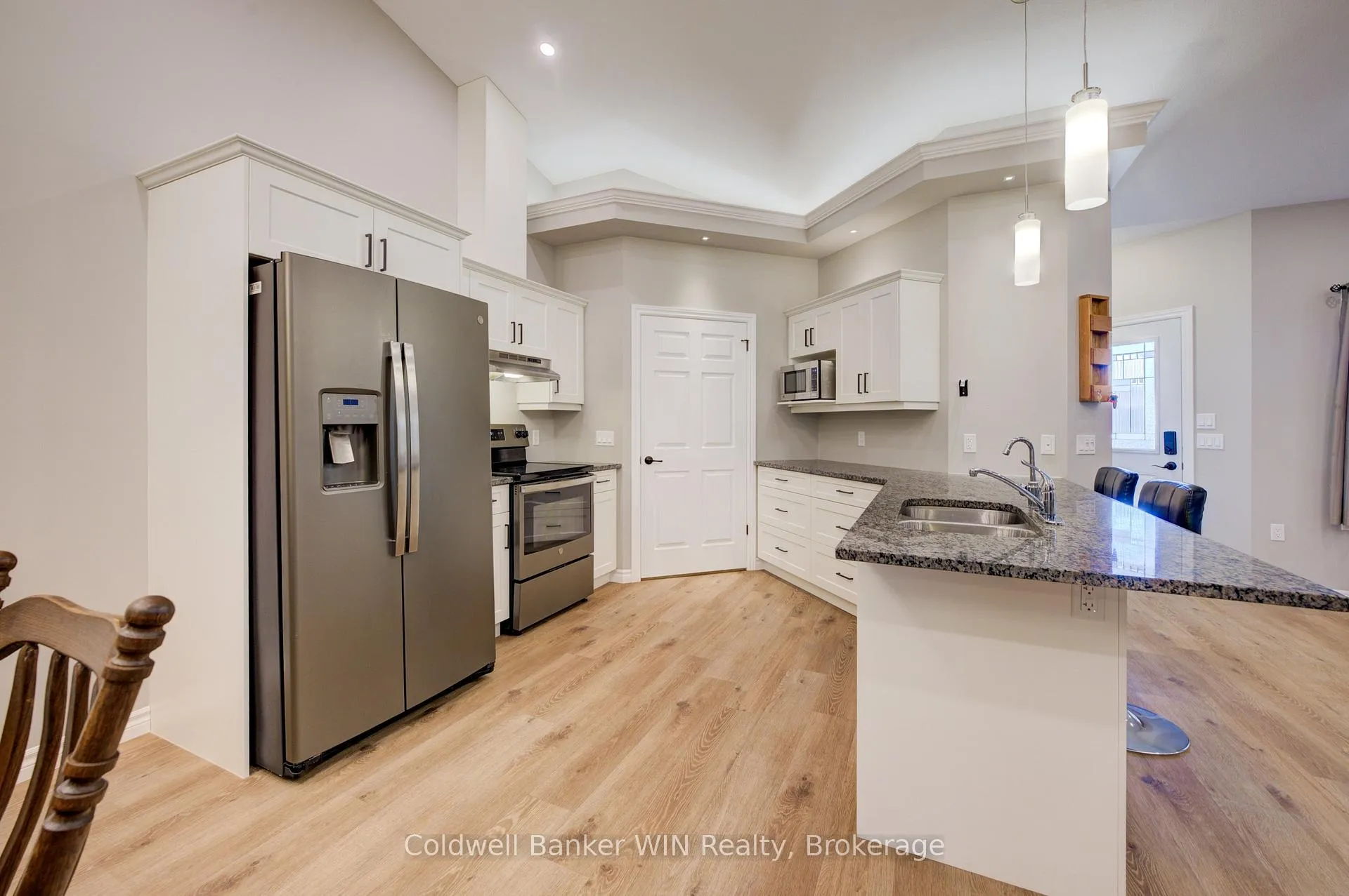 Photo 17 of 103 Broomers Crescent, Wellington North, Mount Forest — HOMEH