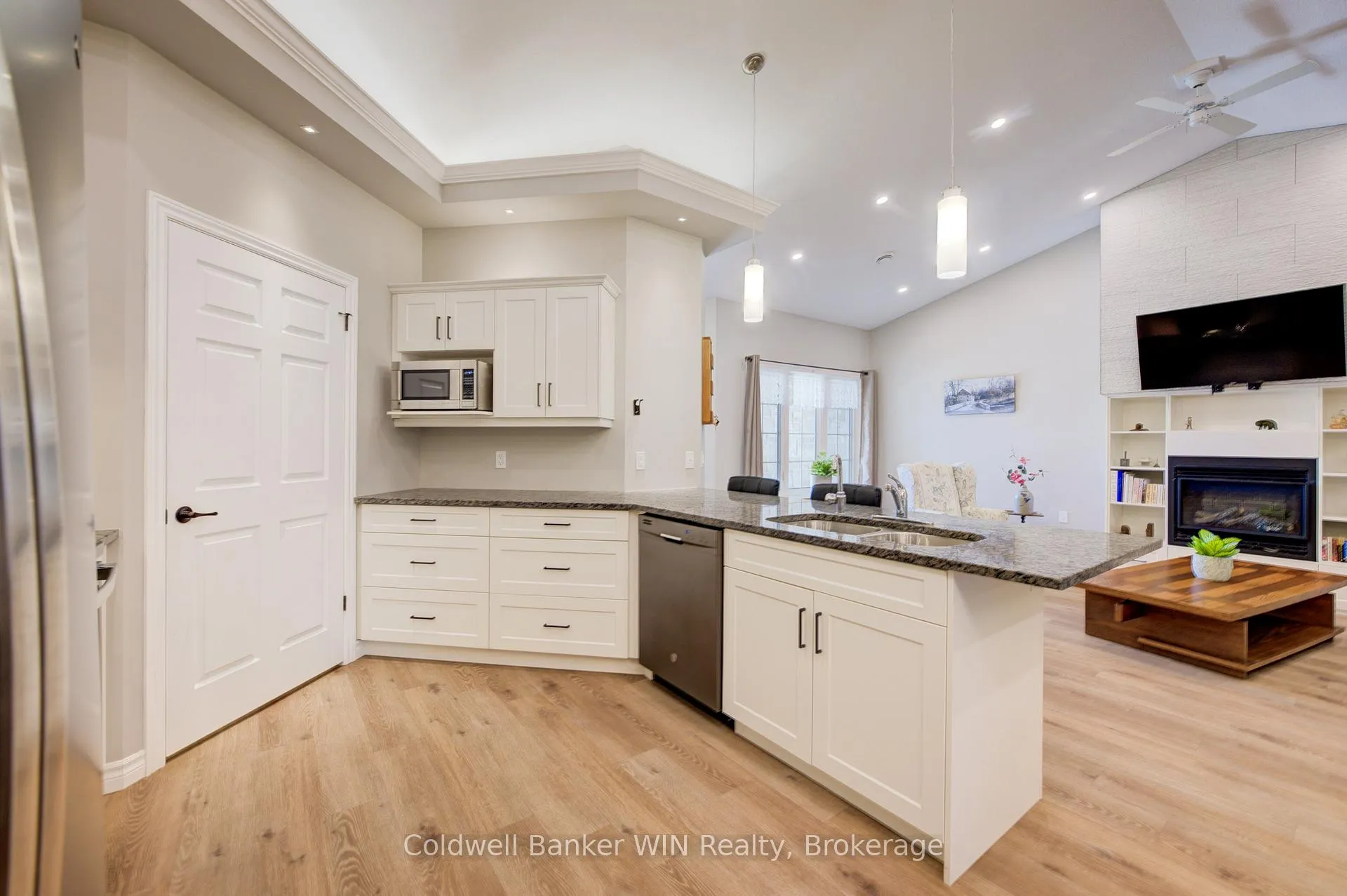 Photo 18 of 103 Broomers Crescent, Wellington North, Mount Forest — HOMEH