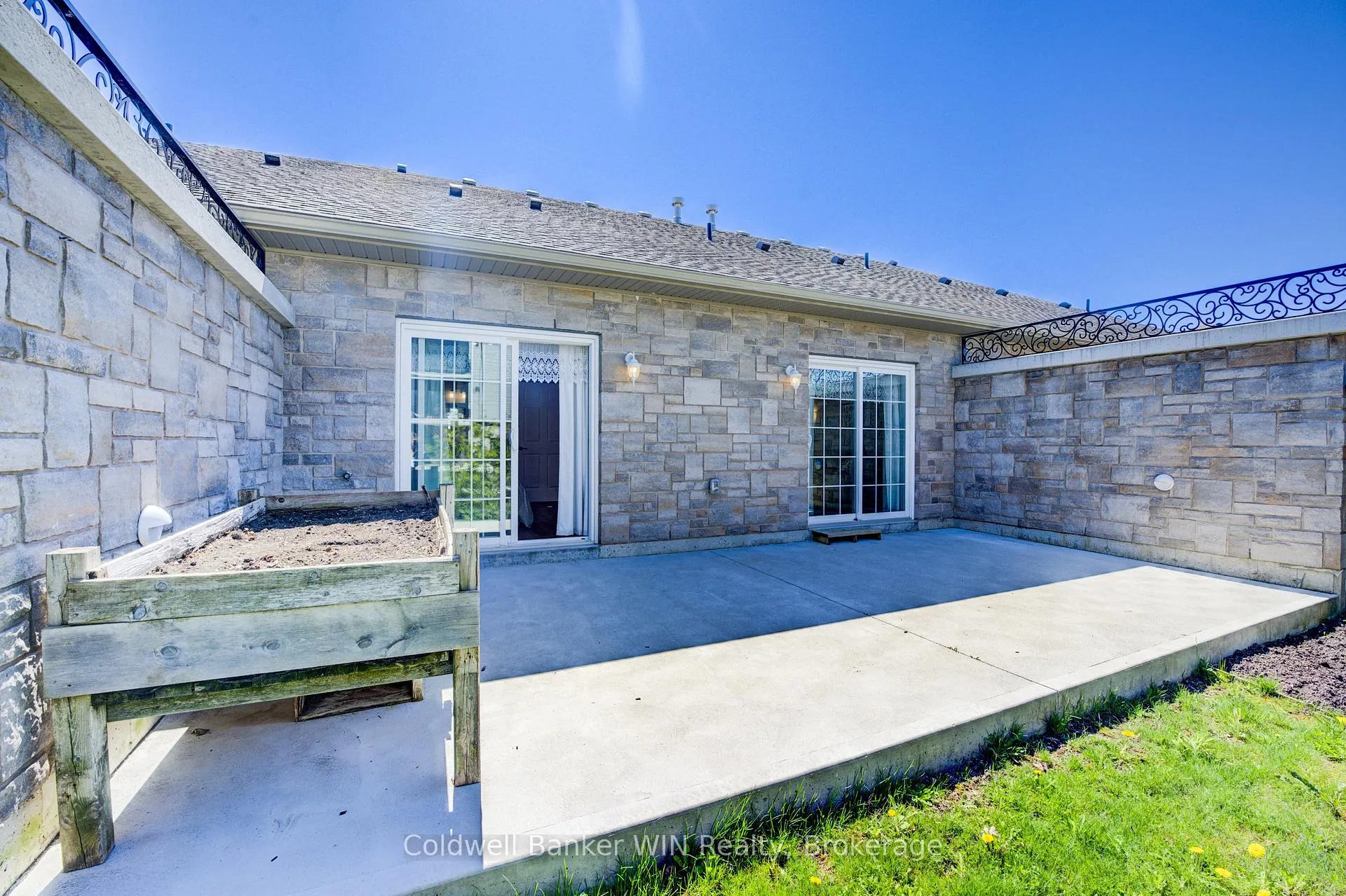 Photo 34 of 103 Broomers Crescent, Wellington North, Mount Forest — HOMEH