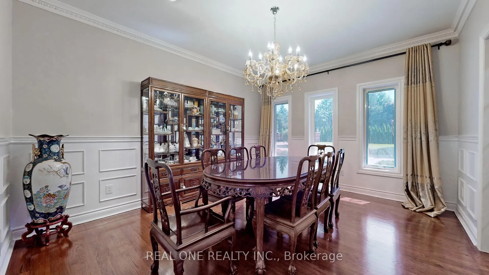 Photo 12 of 12 Jarvis Avenue, Aurora, Aurora Estates — HOMEH