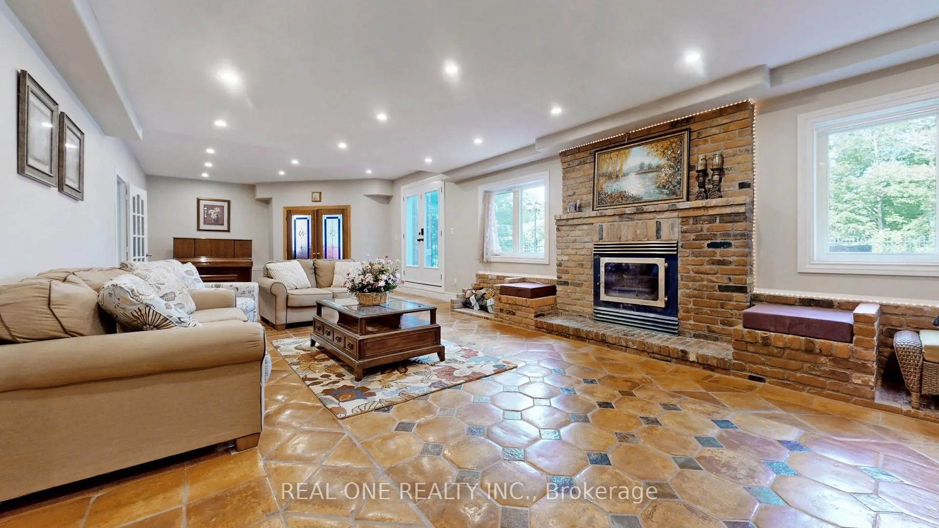 Photo 38 of 12 Jarvis Avenue, Aurora, Aurora Estates — HOMEH