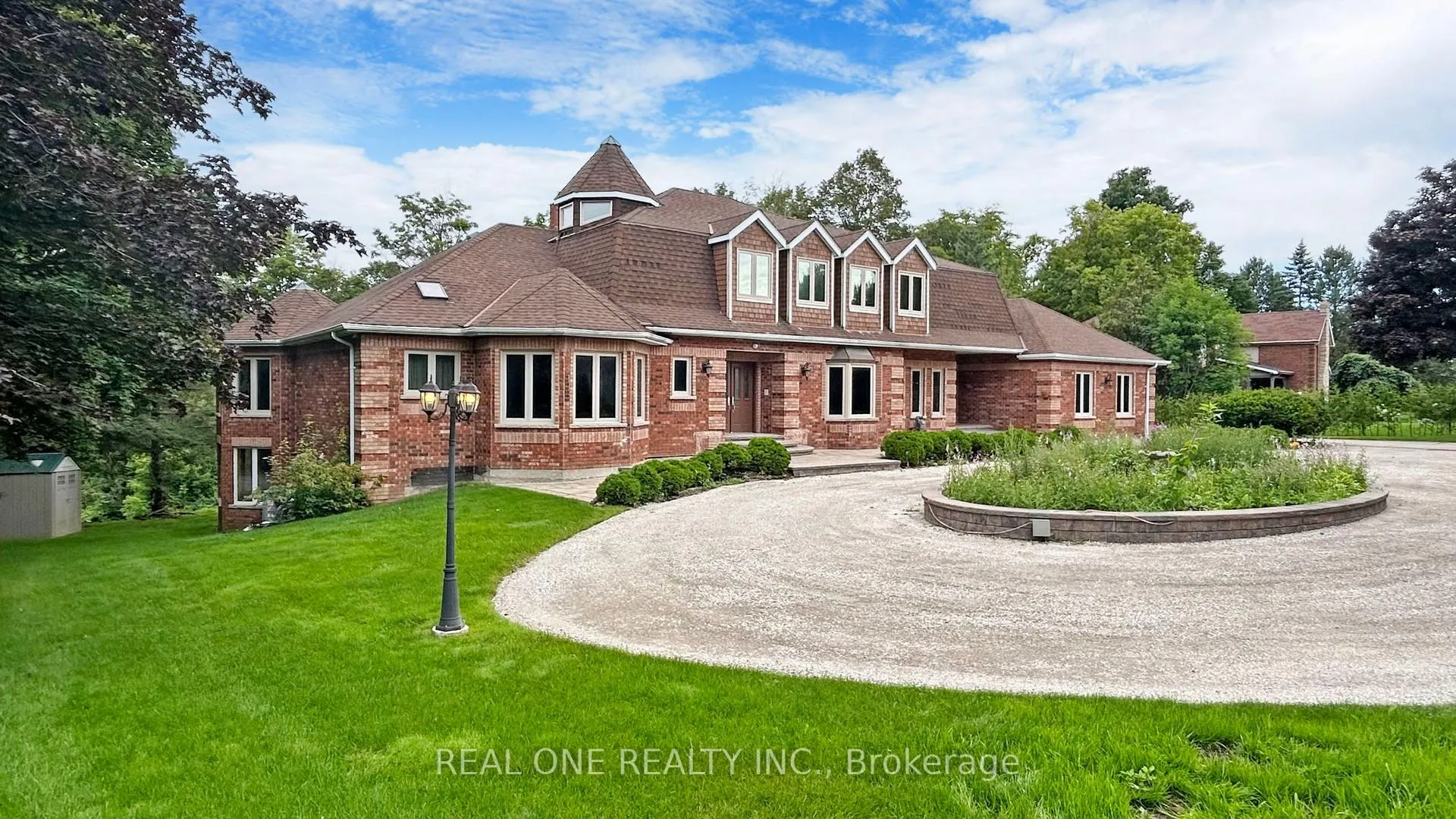 Photo 41 of 12 Jarvis Avenue, Aurora, Aurora Estates — HOMEH