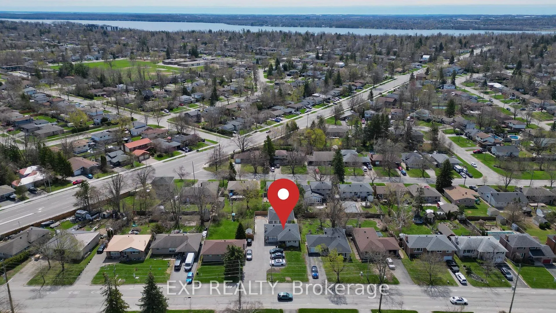 Photo 5 of 277 Grove Street E, Barrie, Wellington — HOMEH