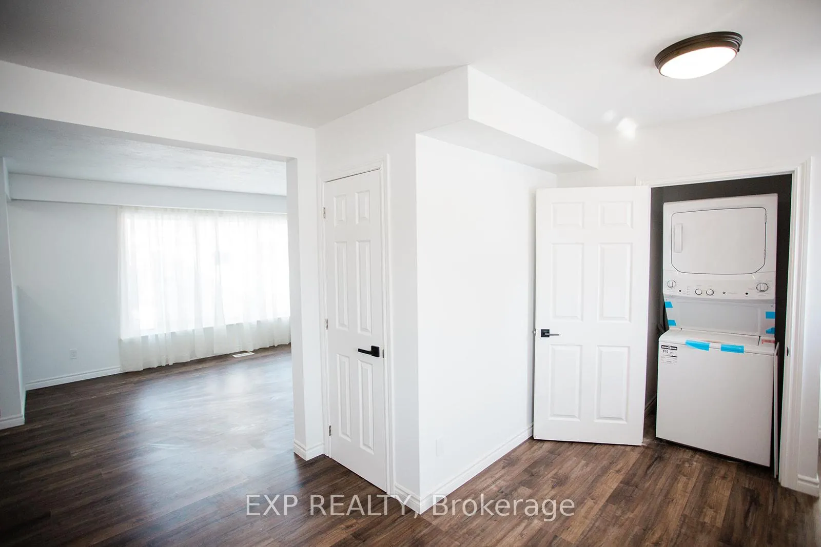Photo 26 of 277 Grove Street E, Barrie, Wellington — HOMEH