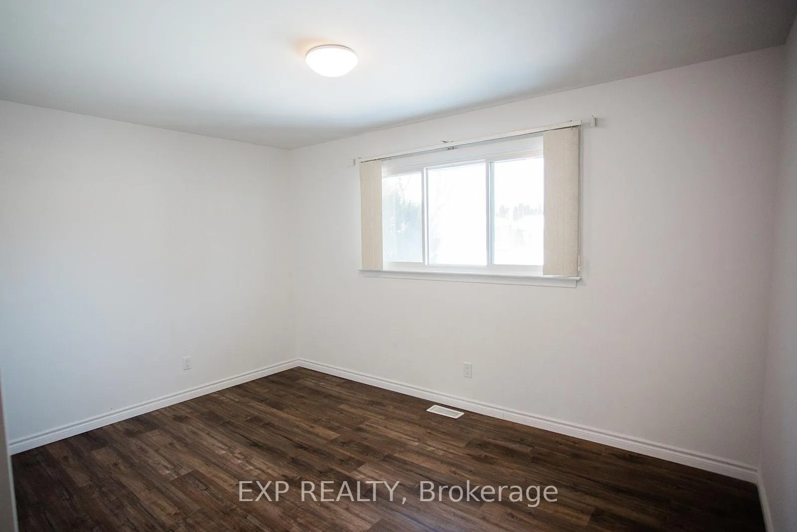 Photo 30 of 277 Grove Street E, Barrie, Wellington — HOMEH
