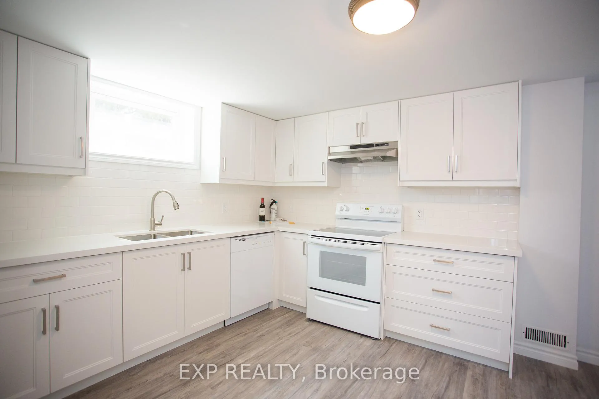 Photo 34 of 277 Grove Street E, Barrie, Wellington — HOMEH